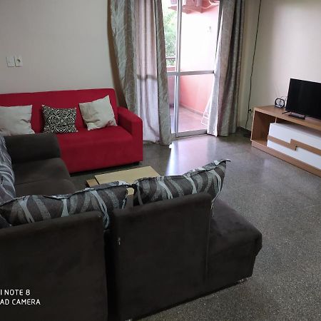 Amplio Y Comodo Apartamento Con Bella Vista En Pleno Centro Ciudad del Este Kültér fotó