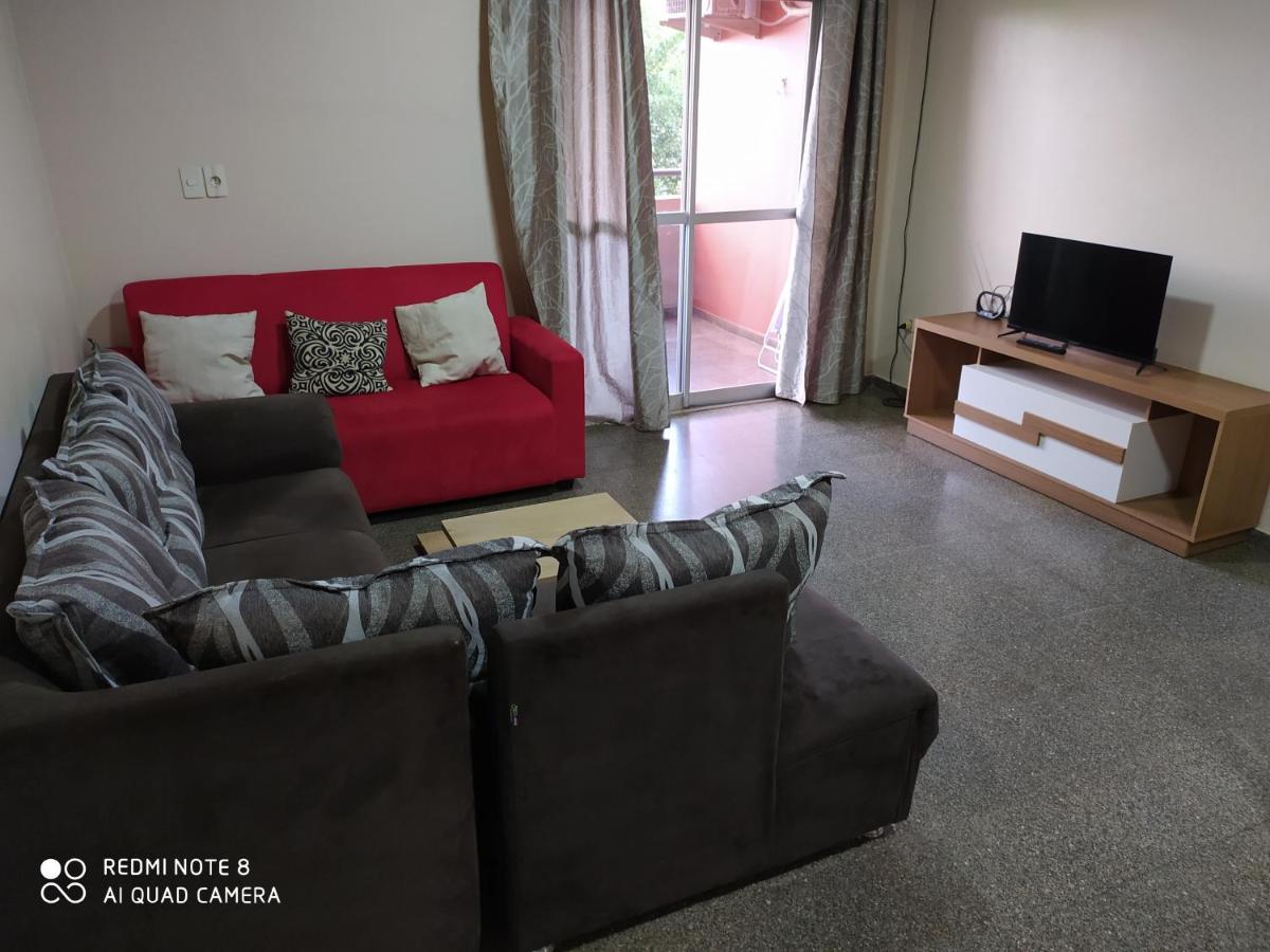 Amplio Y Comodo Apartamento Con Bella Vista En Pleno Centro Ciudad del Este Kültér fotó