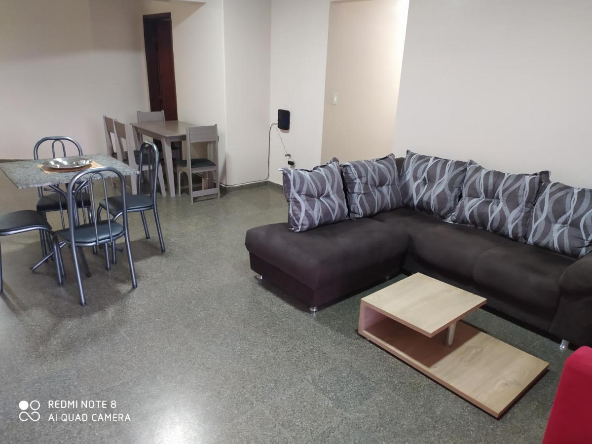 Amplio Y Comodo Apartamento Con Bella Vista En Pleno Centro Ciudad del Este Kültér fotó